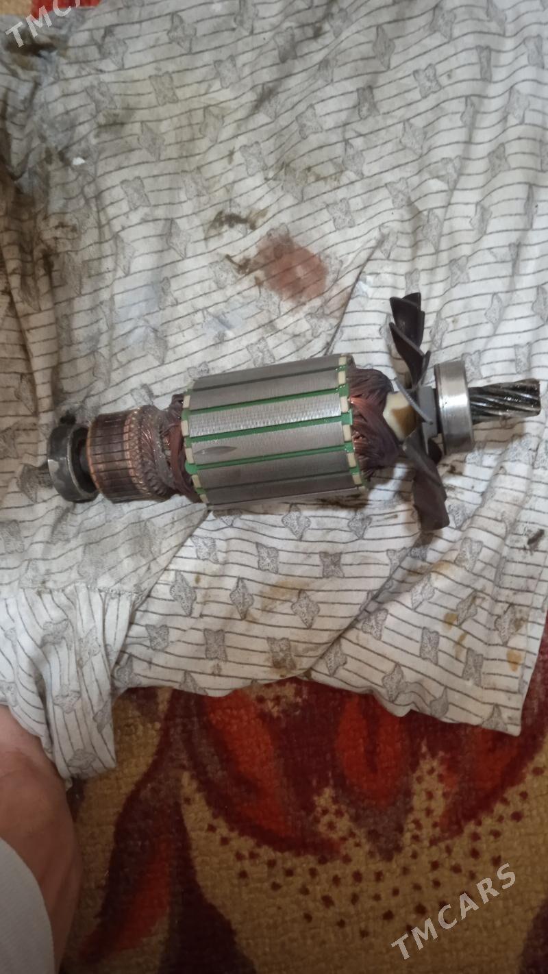 якорь циркулярка - ул. Туркменбаши шаёлы (Ленина) - img 1