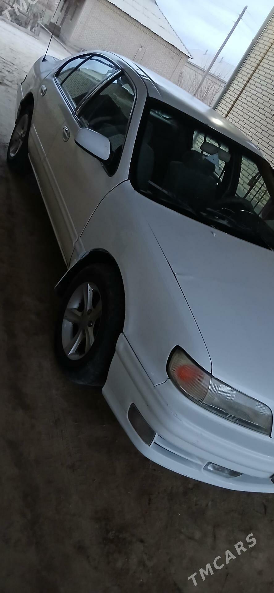 Nissan Maxima 1996 - 39 000 TMT - Baýramaly - img 1