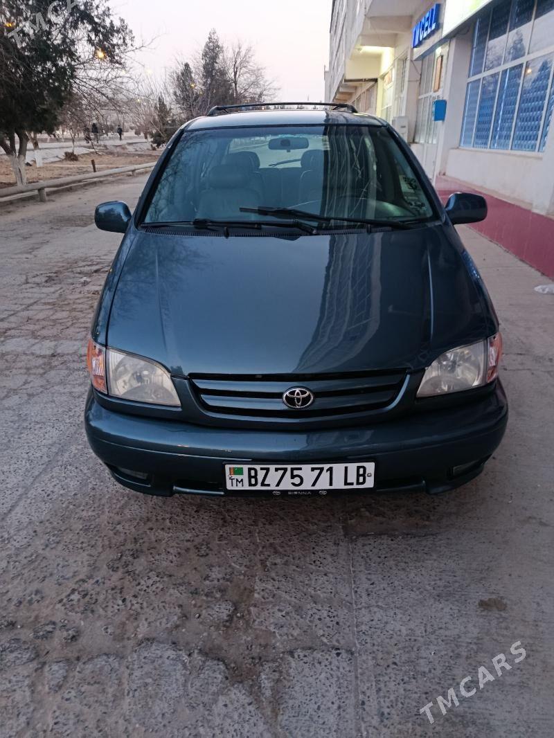 Toyota Sienna 2001 - 170 000 TMT - Türkmenabat - img 1