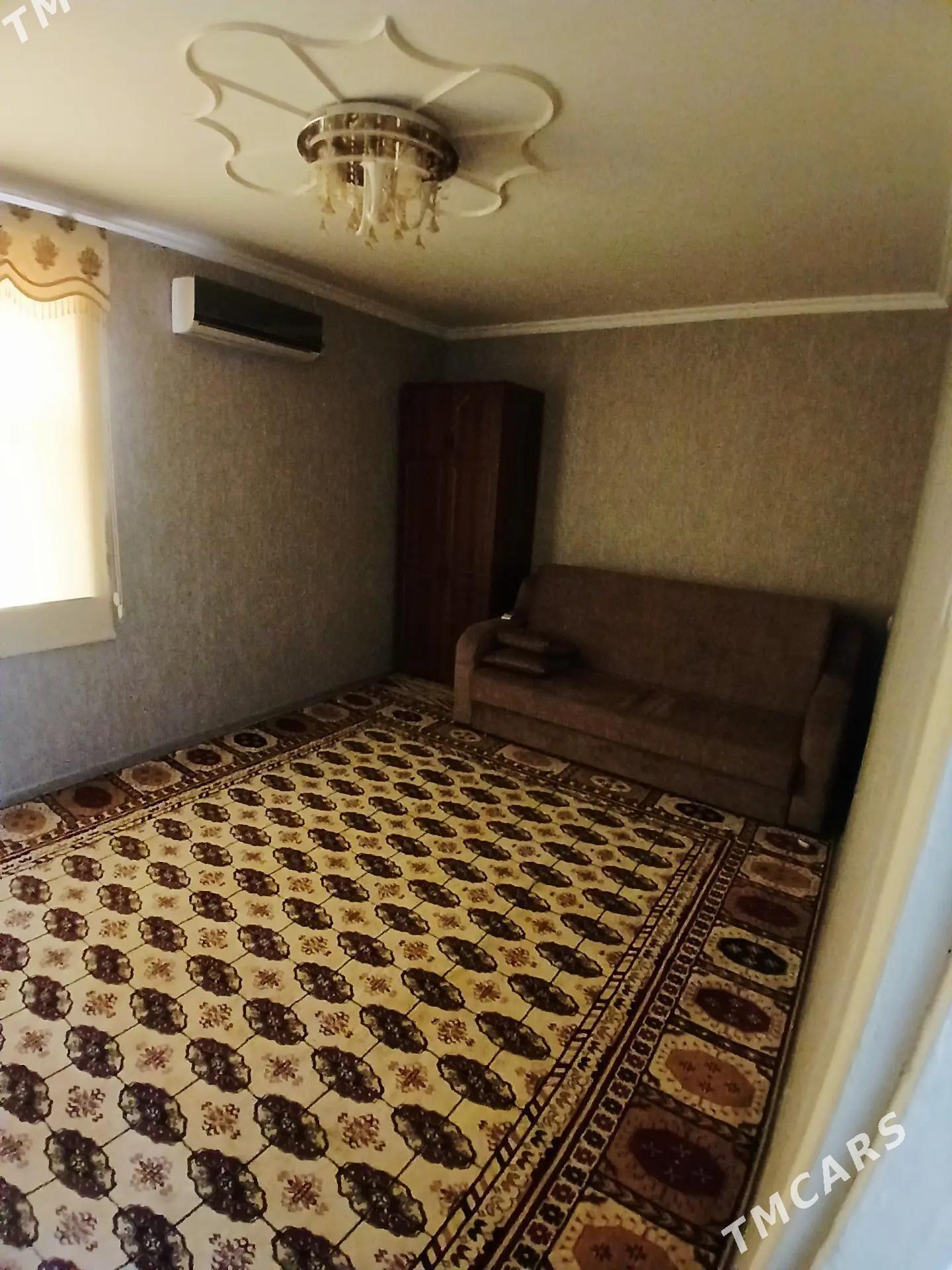 Eyesinden Satlyk jay - Mary - img 1