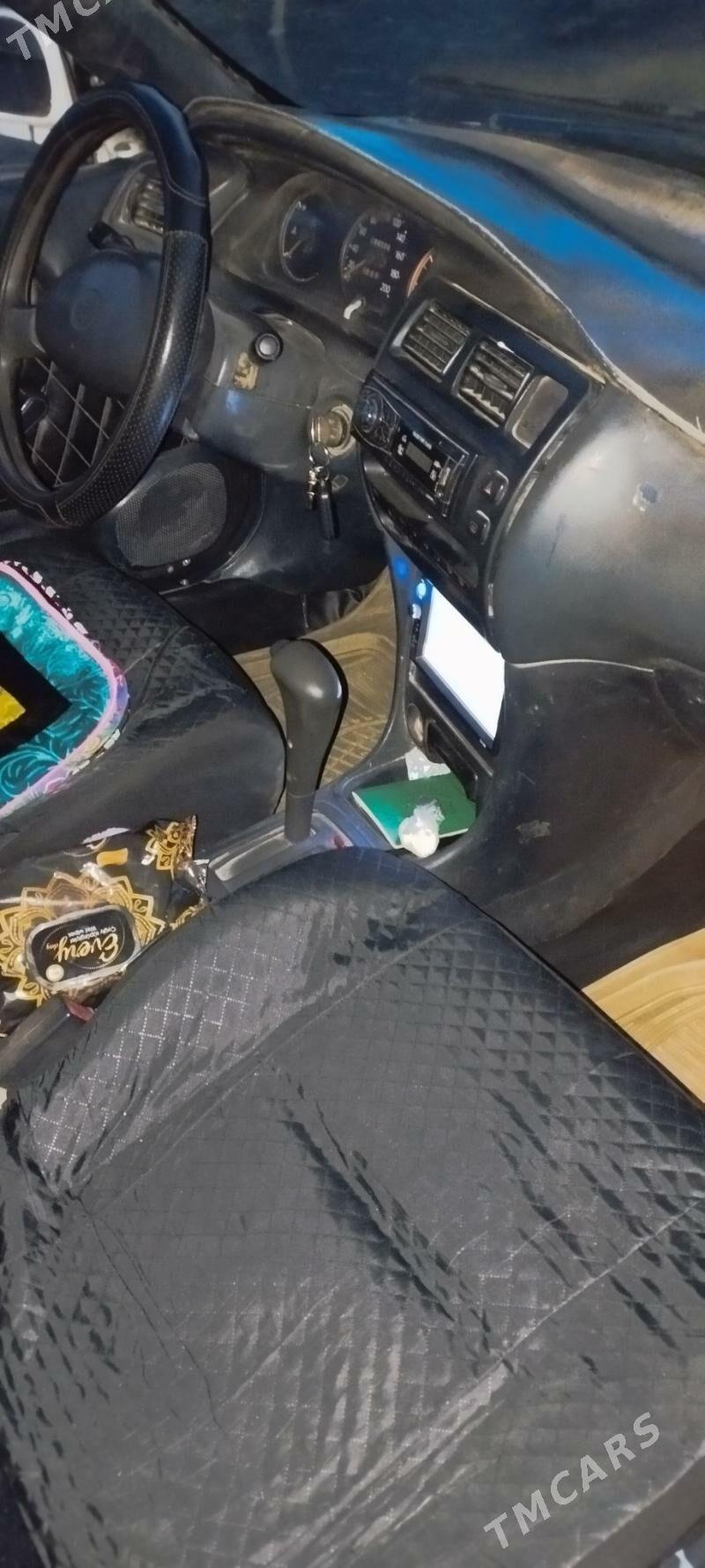 Toyota Corolla 1993 - 67 000 TMT - Ýolöten - img 1