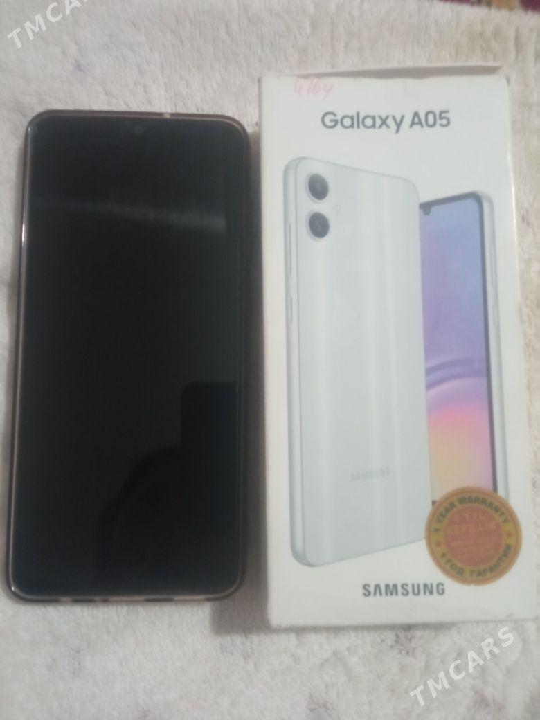 Samsung a 05 4.64 - Дянев - img 1