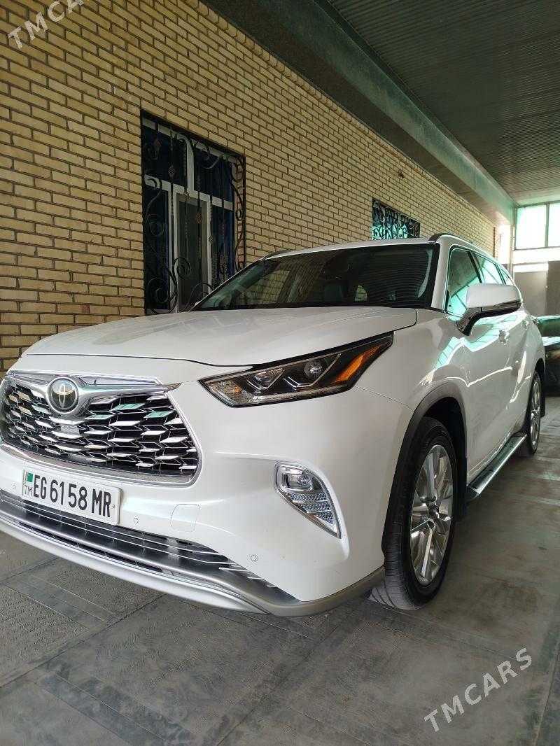 Toyota Highlander 2020 - 560 000 TMT - Sakarçäge - img 1
