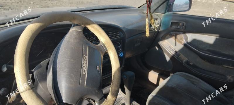 Toyota Camry 1992 - 80 000 TMT - Köneürgenç - img 1