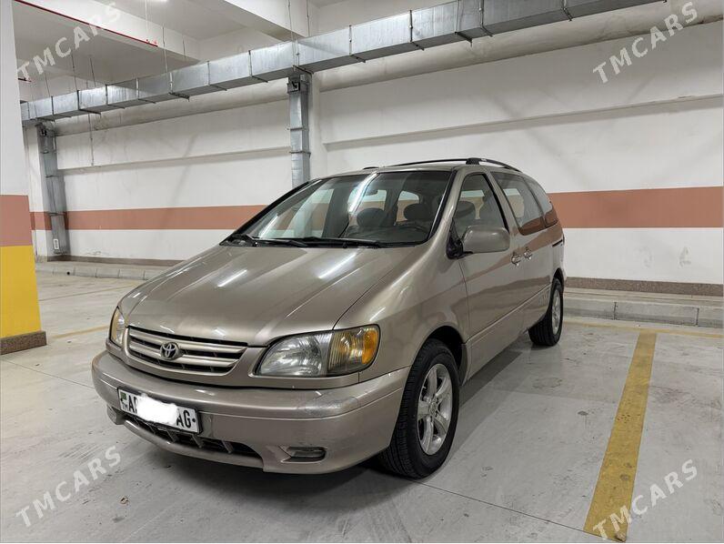 Toyota Sienna 2002 - 190 000 TMT - Gurtly - img 1
