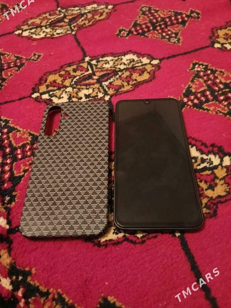 a16 6/128 - Gurtly - img 1