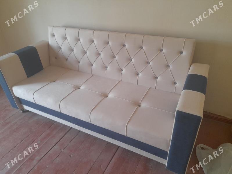 divan - Büzmeýin - img 1