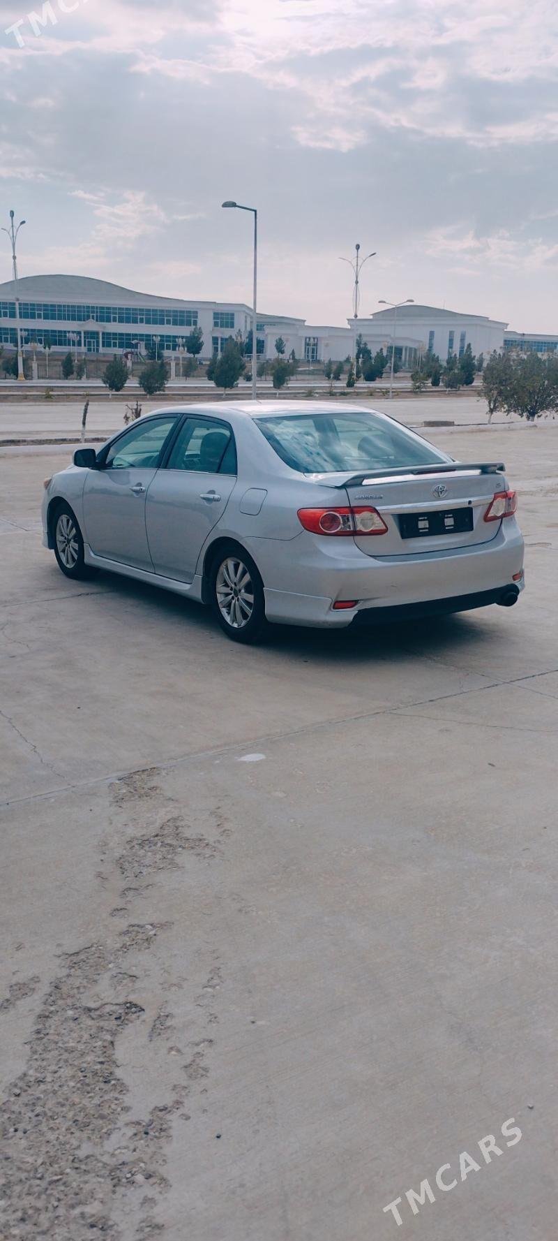 Toyota Corolla 2013 - 170 000 TMT - Балканабат - img 1