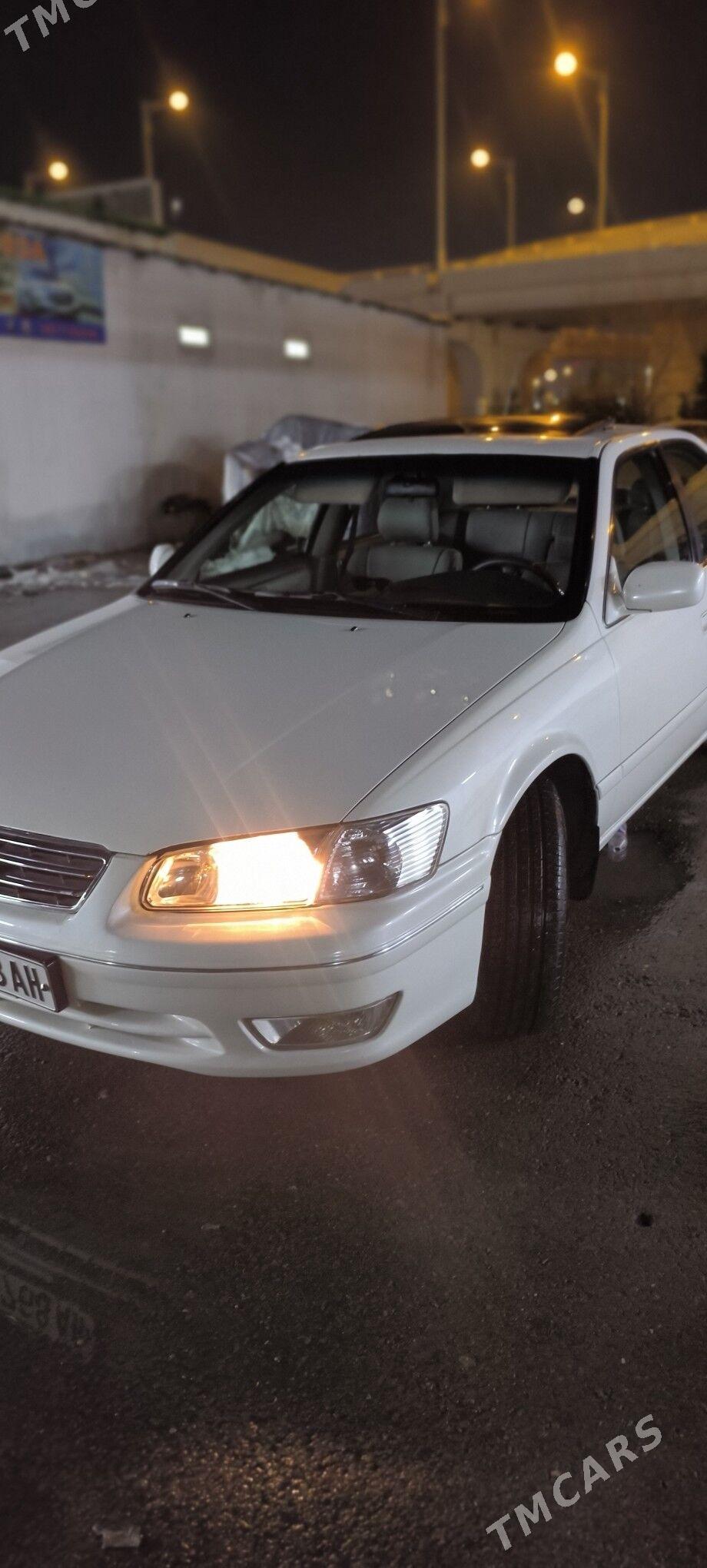 Toyota Camry 2001 - 200 000 TMT - Bedew - img 1