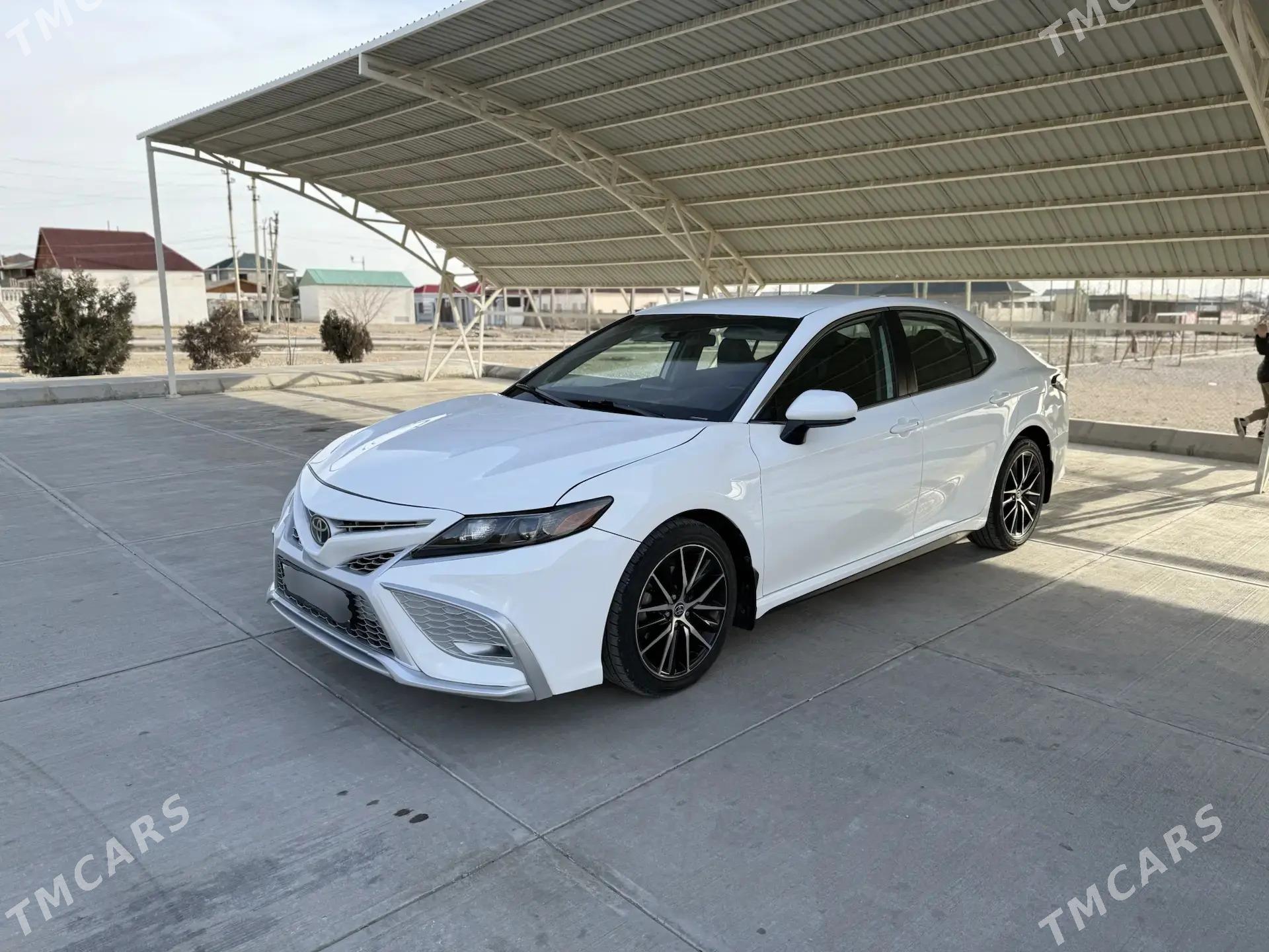 Toyota Camry 2021 - 325 000 TMT - Балканабат - img 1