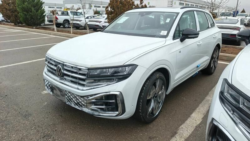 Volkswagen Touareg 2025 - 2 240 000 TMT - Ашхабад - img 1