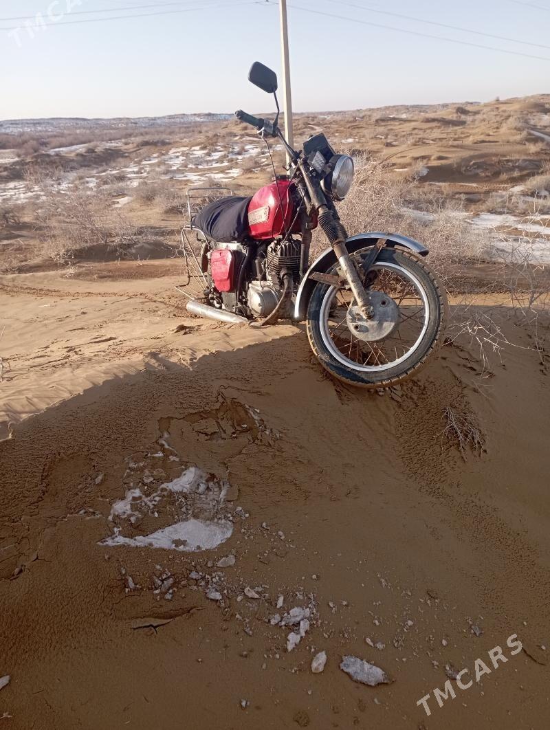 Iž Planeta 4 1995 - 6 000 TMT - Туркменгала - img 1