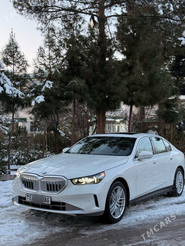 BMW 530 2024 - 1 100 000 TMT - Aşgabat - img 1