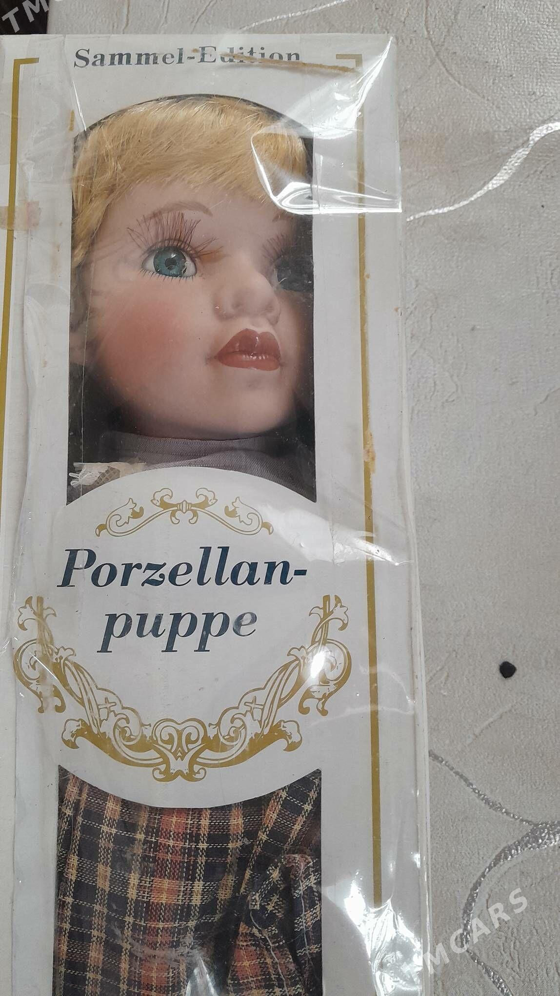 фарфоровая кукла - Гаудан "В" - img 1