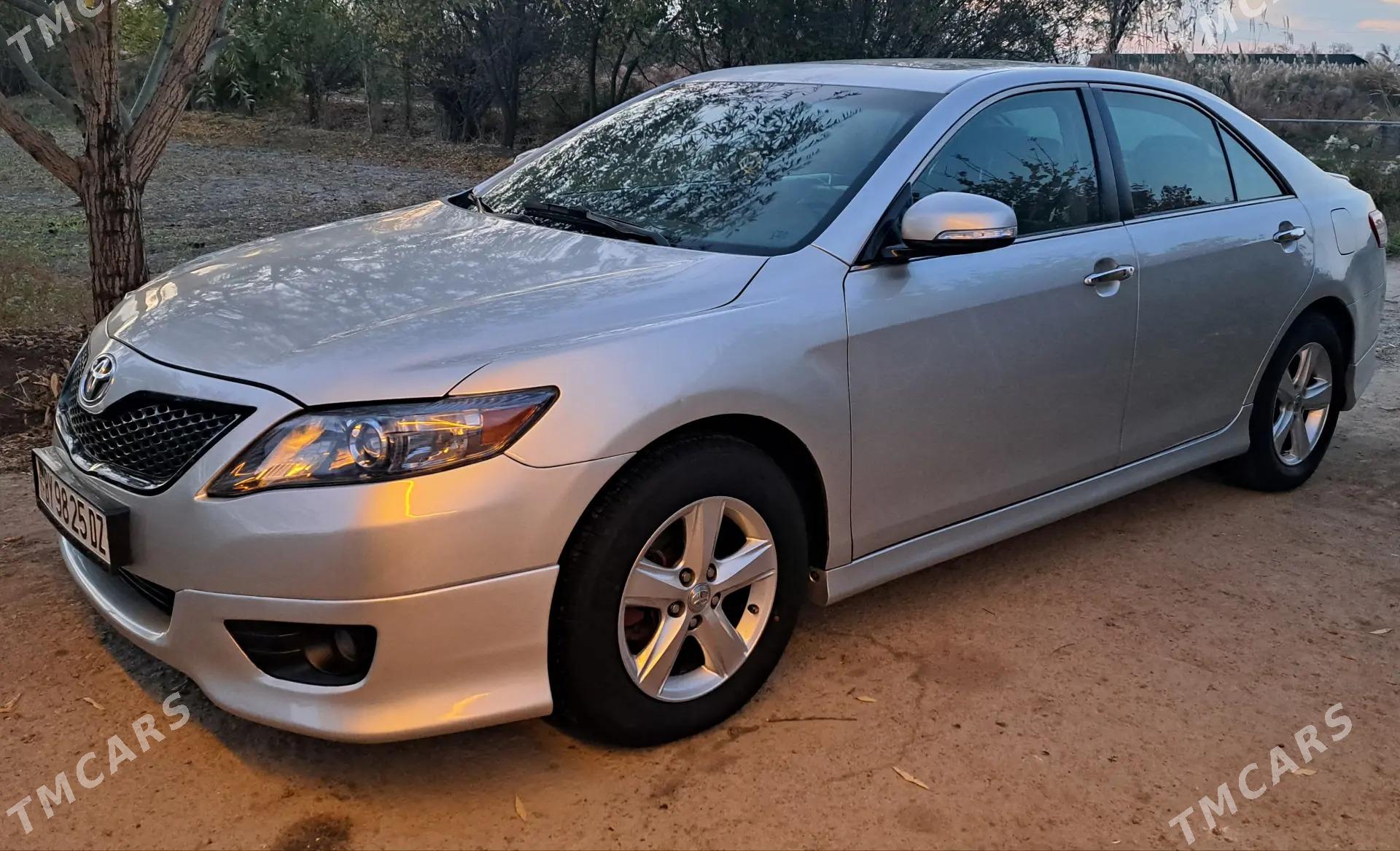 Toyota Camry 2010 - 260 000 TMT - Köneürgenç - img 1