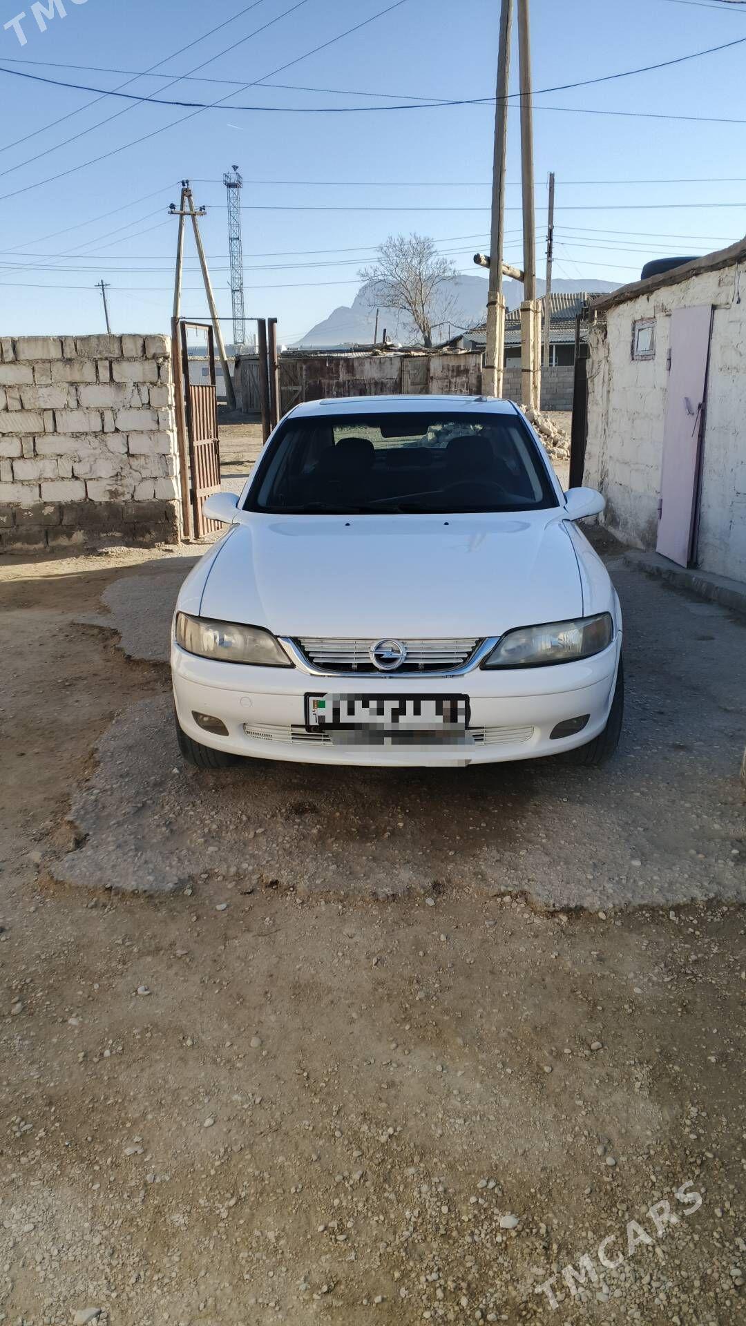 Opel Vectra 1999 - 55 000 TMT - Джебел - img 1