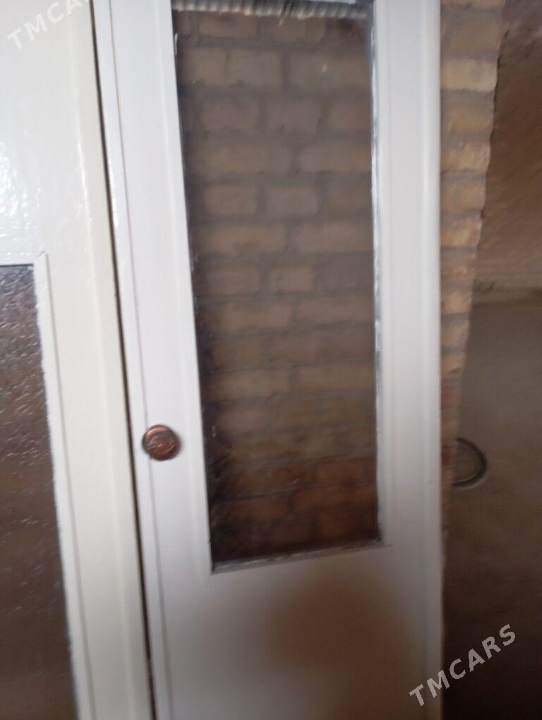 tahta gapy - Türkmenabat - img 1