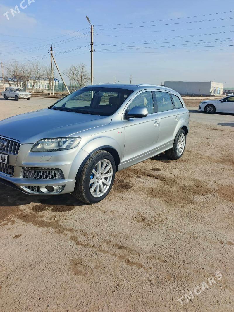 Audi Q7 2011 - 290 000 TMT - Теджен - img 1