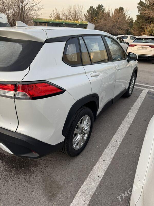 Toyota Corolla Cross 2023 - 390 000 TMT - Kim raýon - img 1