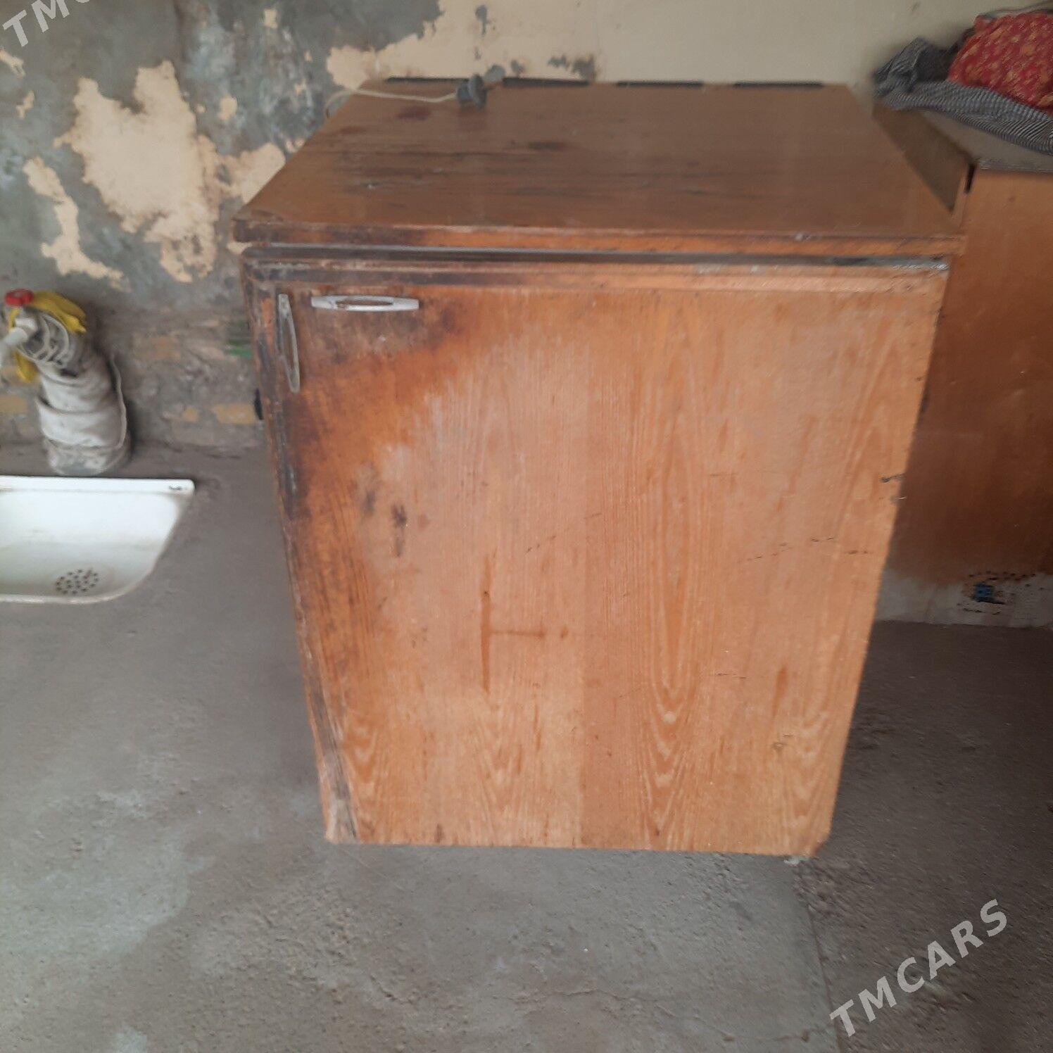 кабинетный холодильник на запч - Baýramaly - img 1