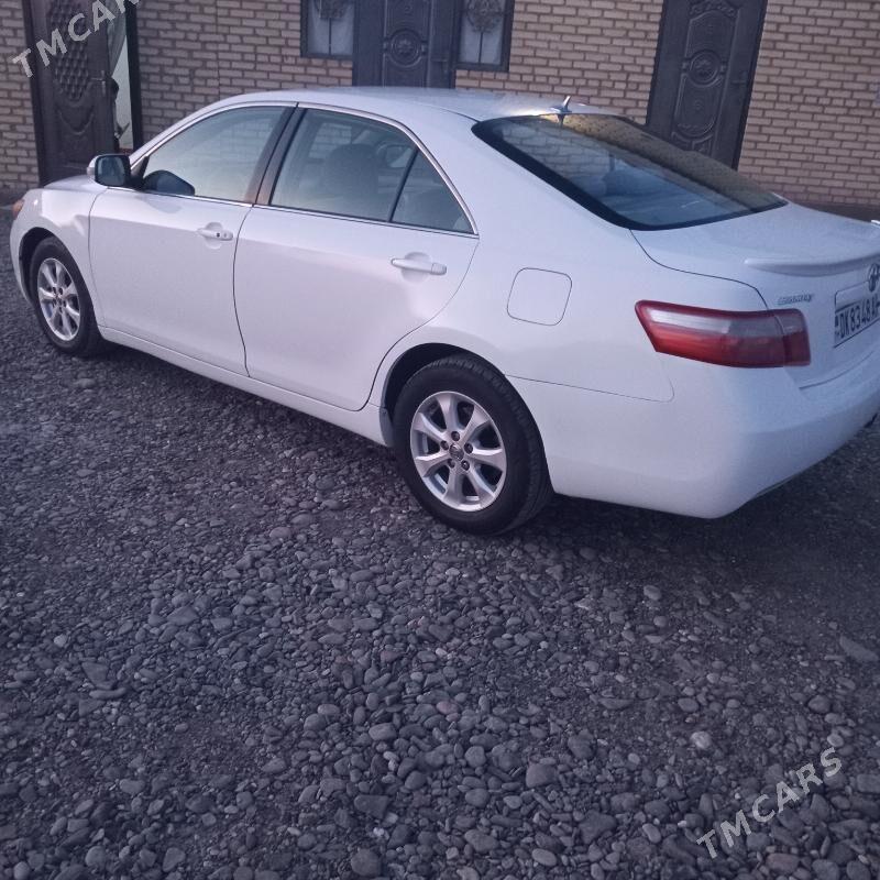 Toyota Camry 2007 - 145 000 TMT - Серахс - img 1