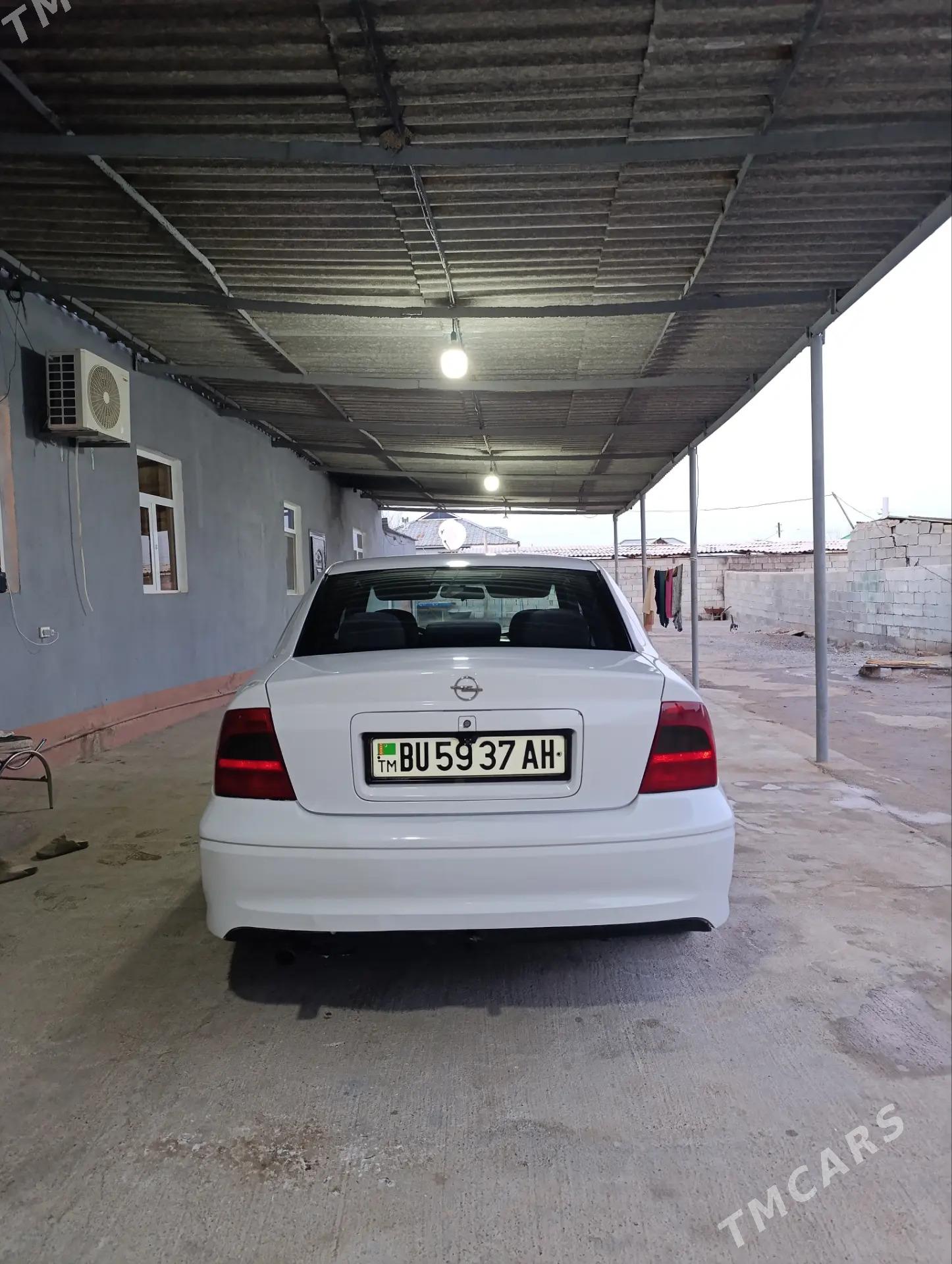 Opel Vectra 1999 - 70 000 TMT - Анев - img 1