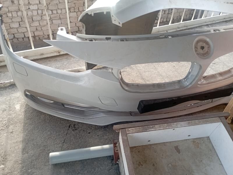 BMW F30 bamper oni yzy 4 000 TMT - Aşgabat - img 1