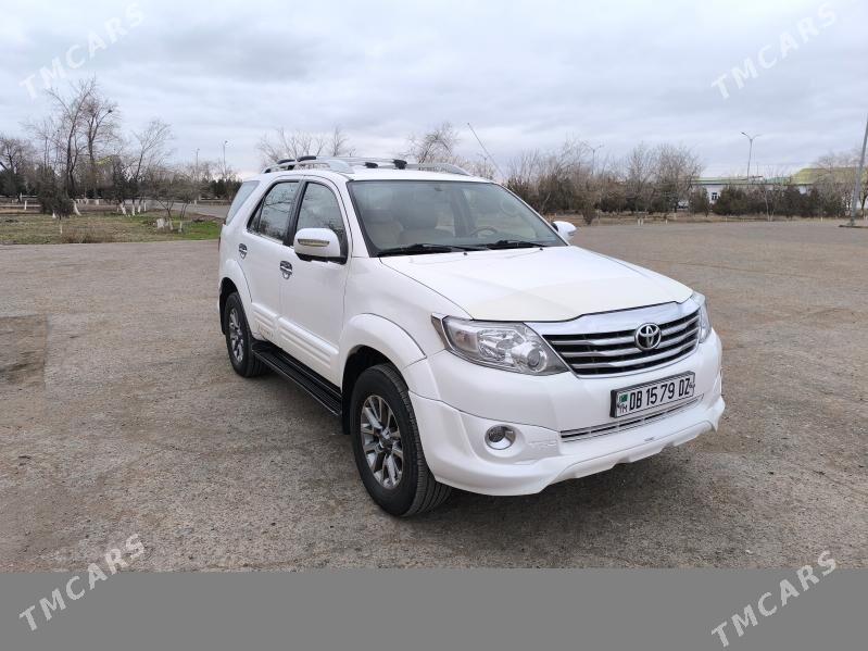 Toyota Fortuner 2012 - 340 000 TMT - Дашогуз - img 1