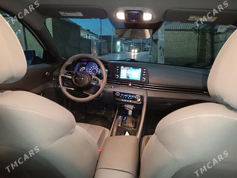 Hyundai Elantra 2021 - 260 000 TMT - Мары - img 1