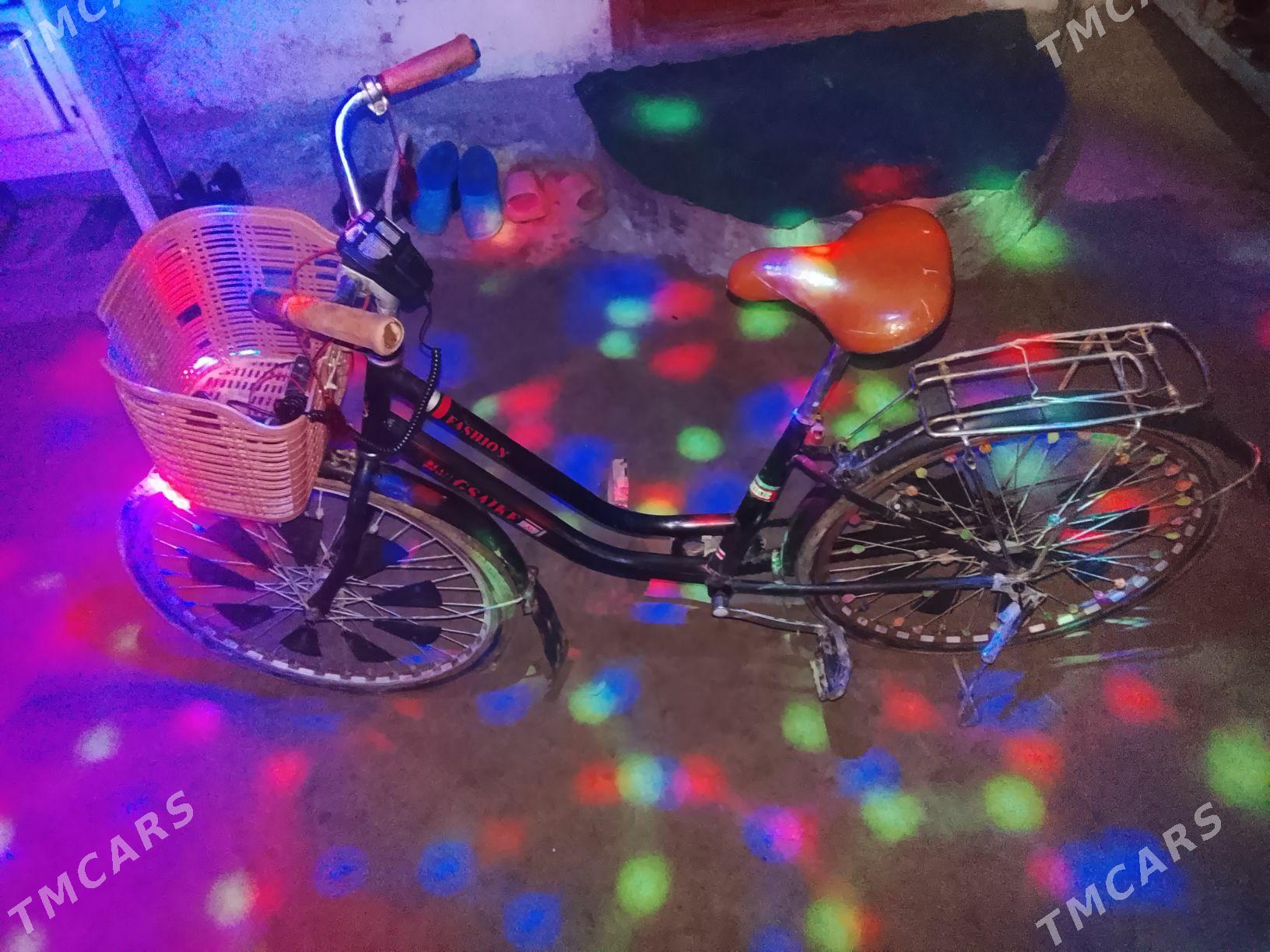 Yaposka tigir - Кёнеургенч - img 1