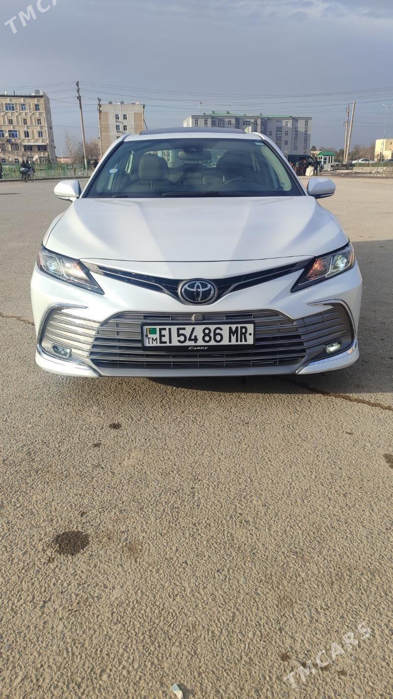Toyota Camry 2021 - 365 000 TMT - Мары - img 1