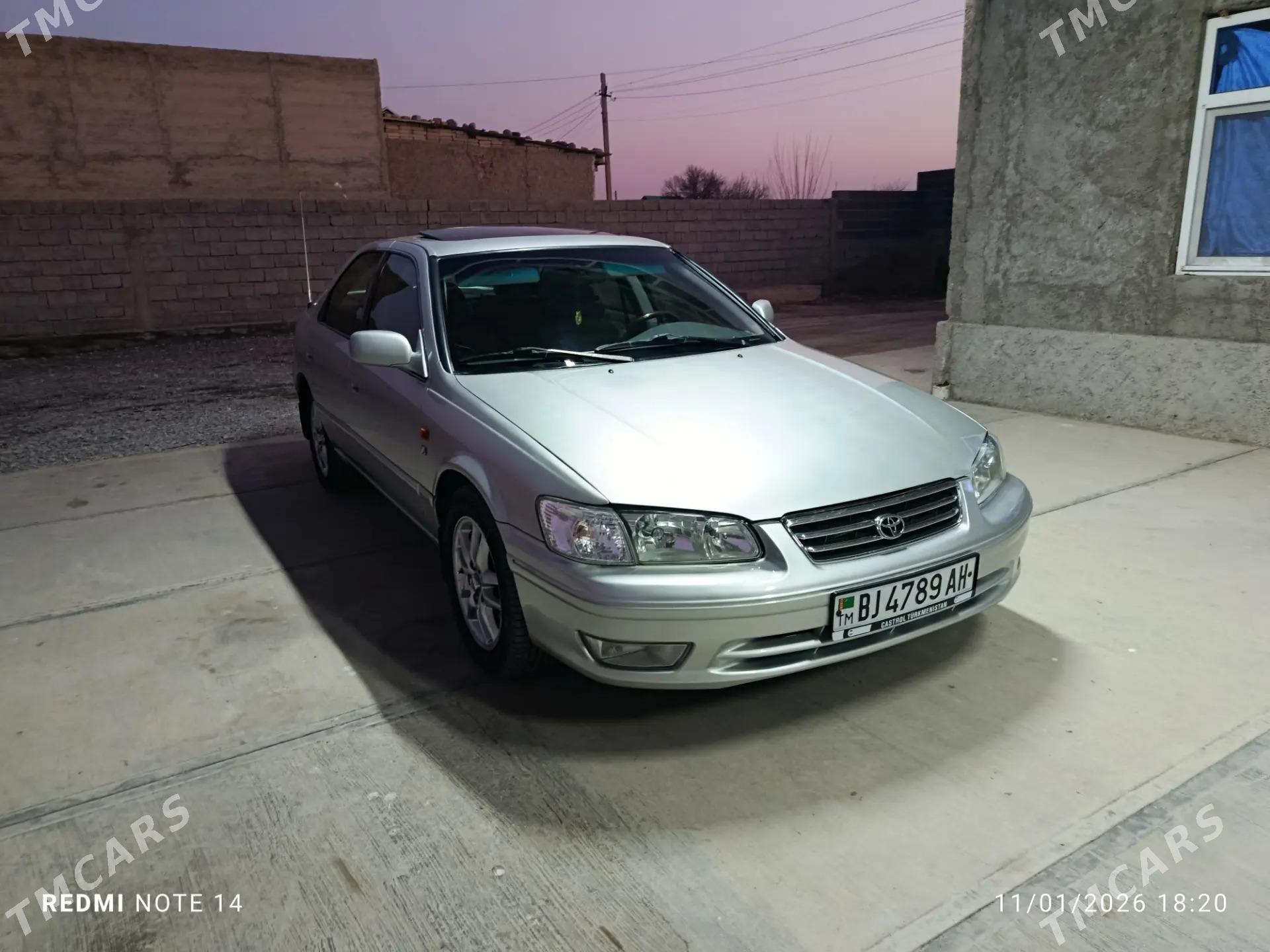 Toyota Camry 2000 - 157 000 TMT - Kaka - img 1