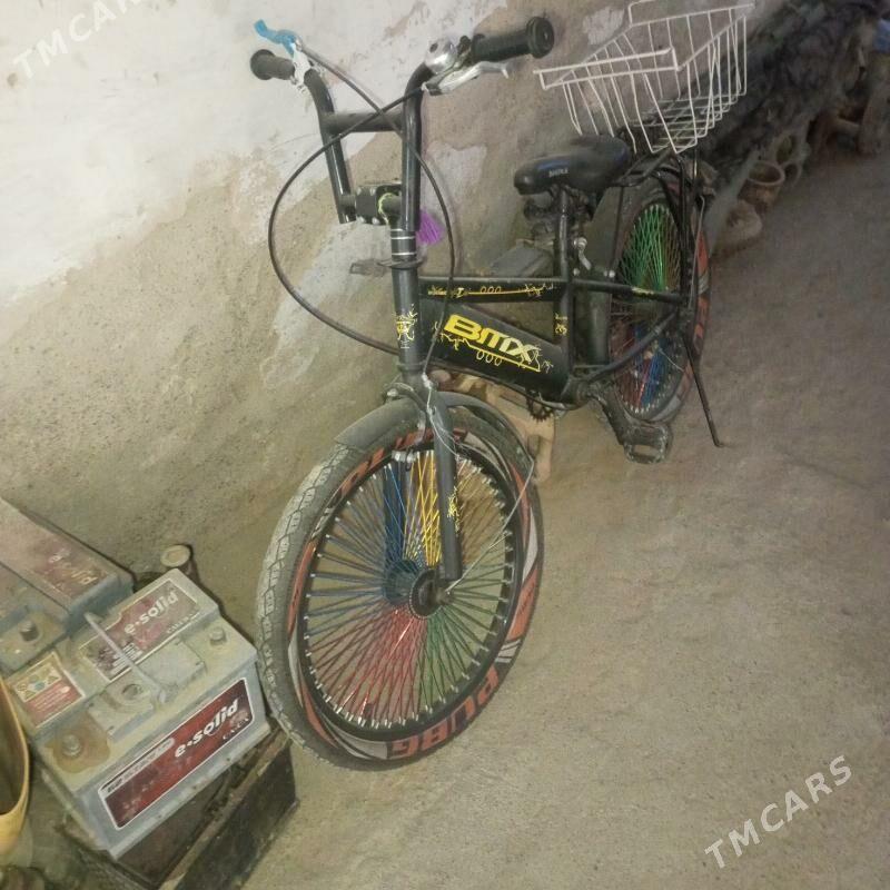 BmX. Welik - Türkmenbaşy - img 1