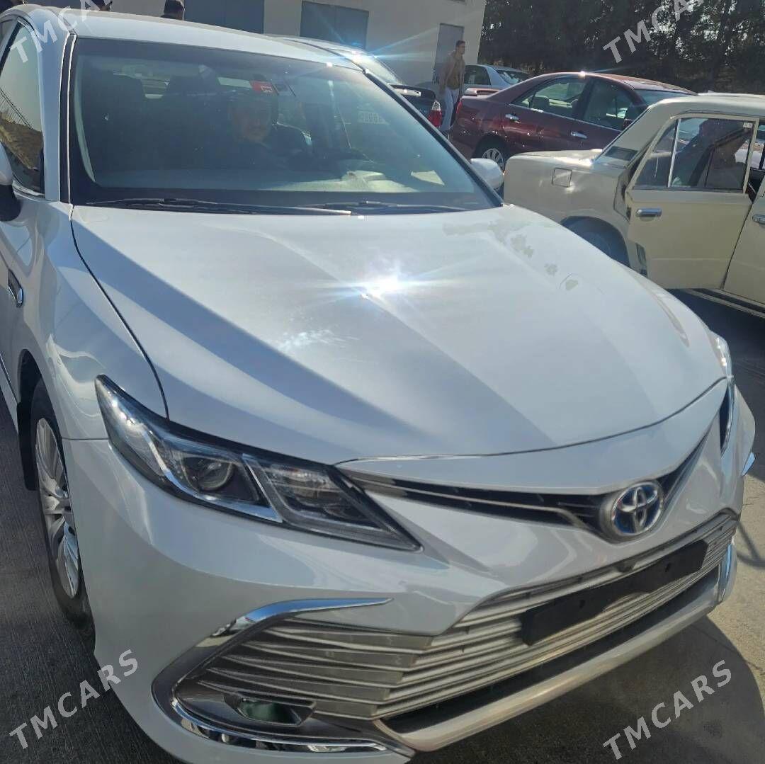 Toyota Camry 2021 - 215 000 TMT - Кëши - img 1