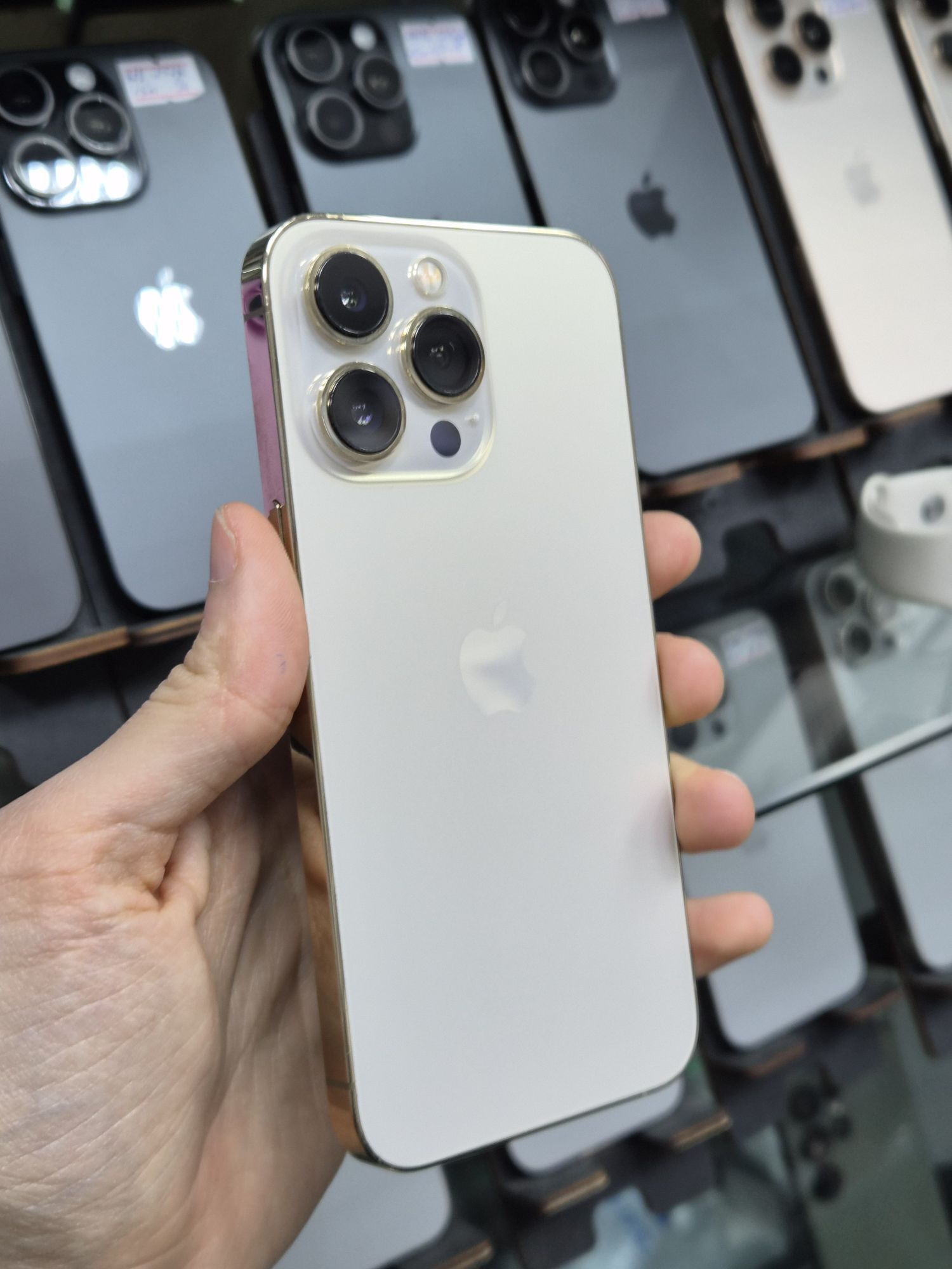 iPhone 13Pro - Aşgabat - img 1