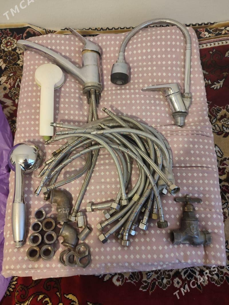 сантехника - 5 мкр - img 1