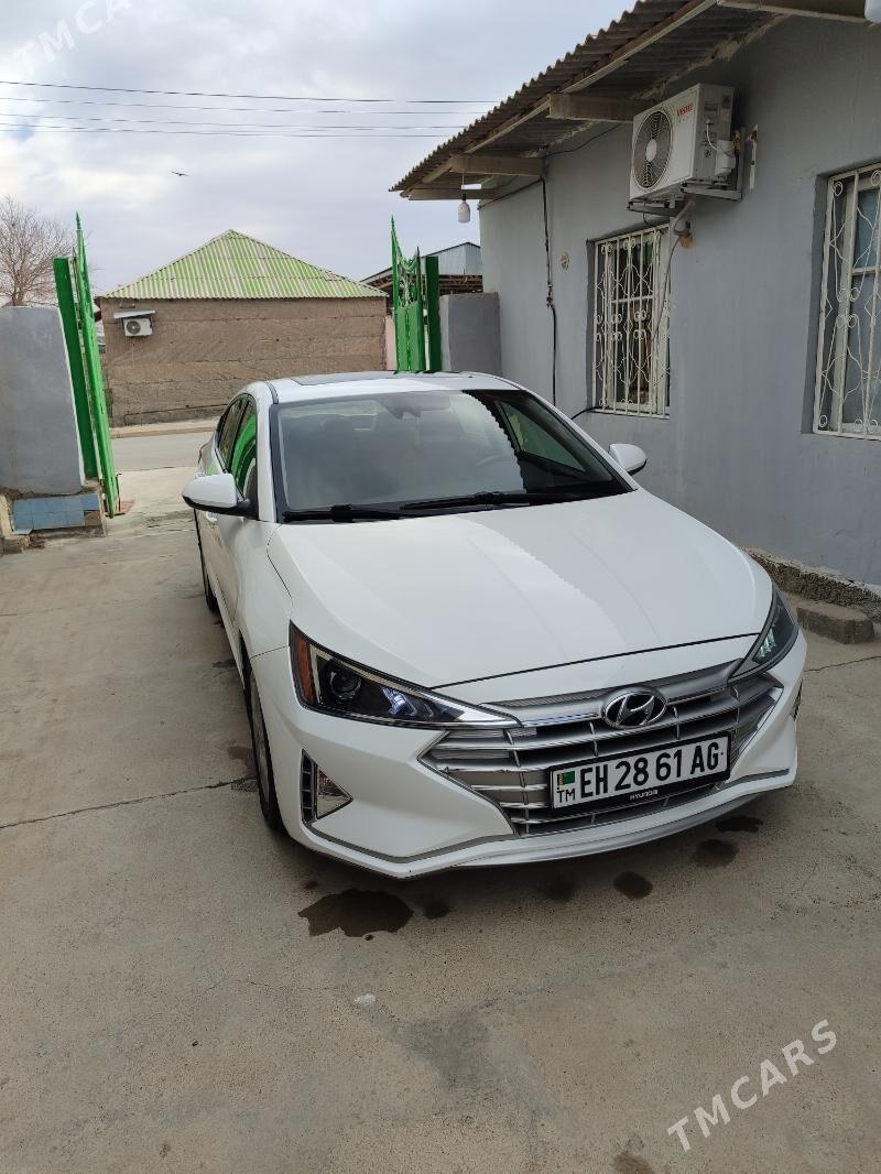 Hyundai Elantra 2020 - 230 000 TMT - "Altyn Asyr" Gündogar bazary (Jygyllyk) - img 1