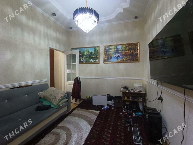 Центр 1в2 ком 1 эт Выс Пот - Ким район - img 1