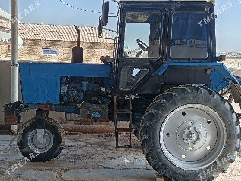 MTZ 80 1980 - 110 000 TMT - Sakarçäge - img 1