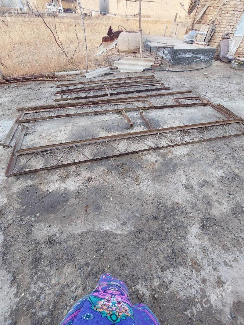 satlyk demir tapcan - Mary - img 1