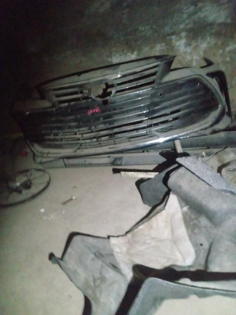 Toyota avalon bampyr 2 500 TMT - Aşgabat - img 1