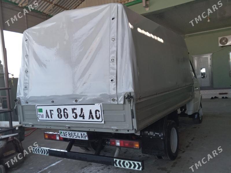 Gaz Gazel 2015 - 200 000 TMT - Büzmeýin - img 1