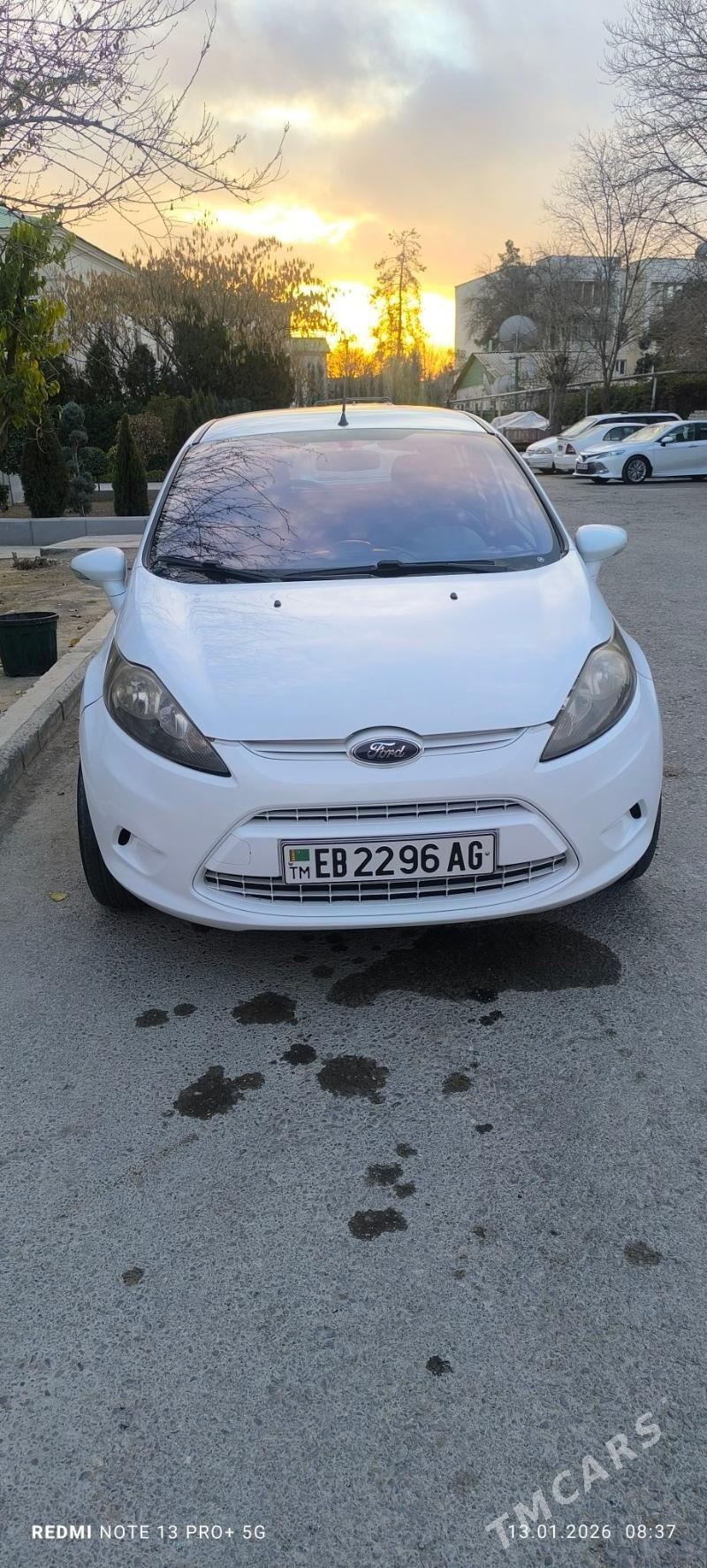 Ford Fiesta 2011 - 125 000 TMT - Ашхабад - img 1