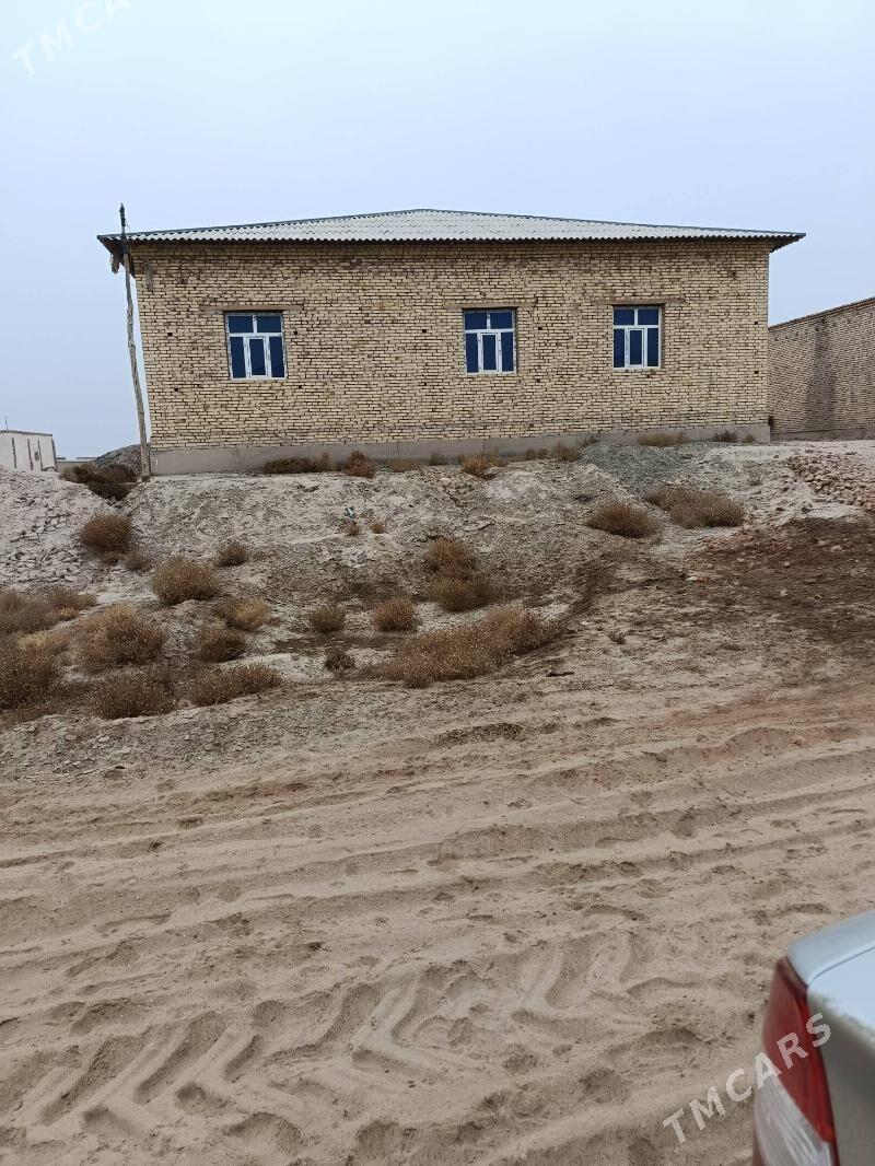 jay - Gubadag - img 1