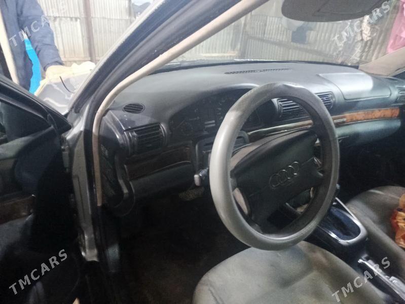 Audi A4 1996 - 20 000 TMT - Векильбазар - img 1