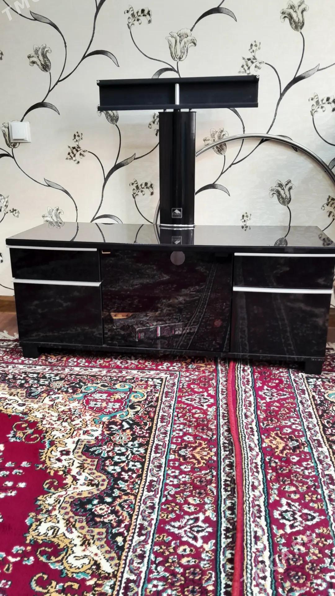 Подставка для телевизора - Mary - img 1