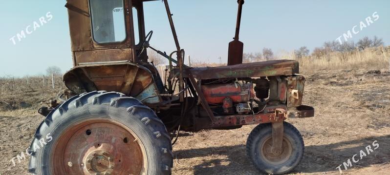 MTZ T-28 1993 - 25 000 TMT - Murgap - img 1