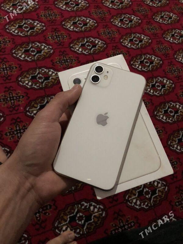 iPhone 11 - Mary - img 1