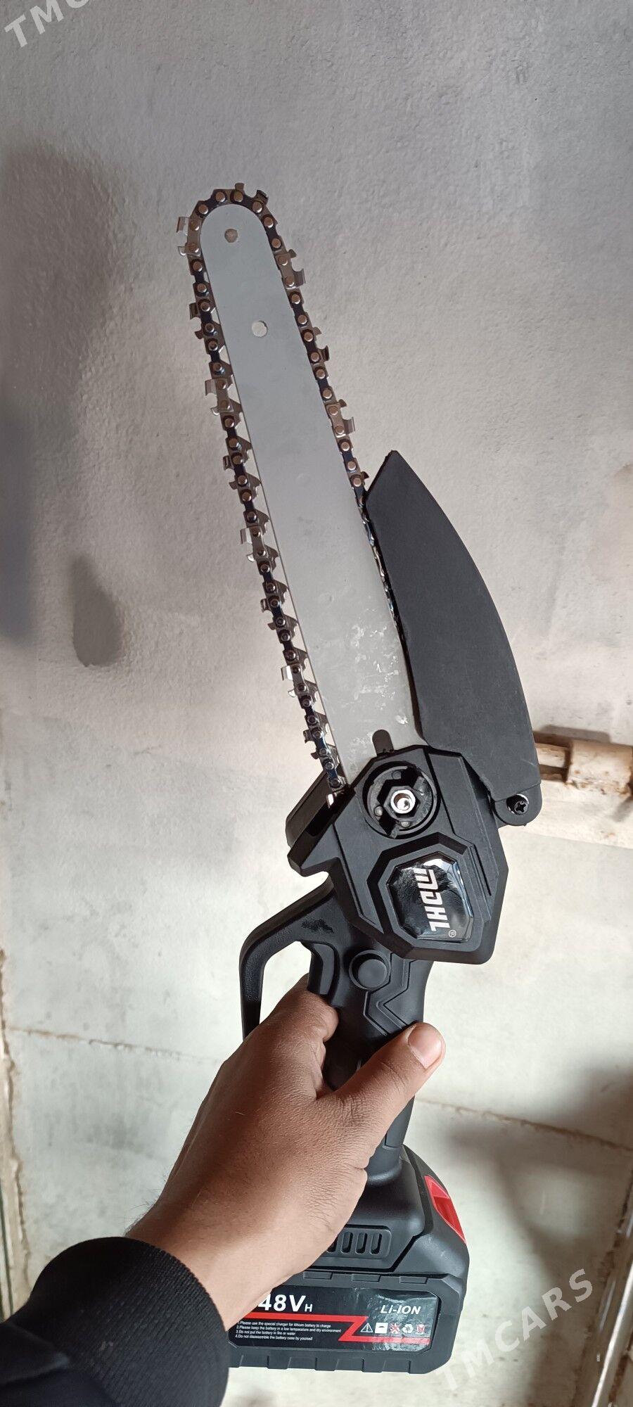 Batareyli agac kesyan - Мары - img 1