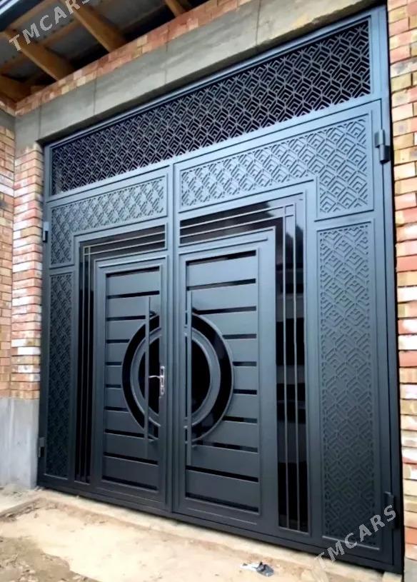 ДЕРВЕЗЕ ВАРОТА - Çärjew - img 1